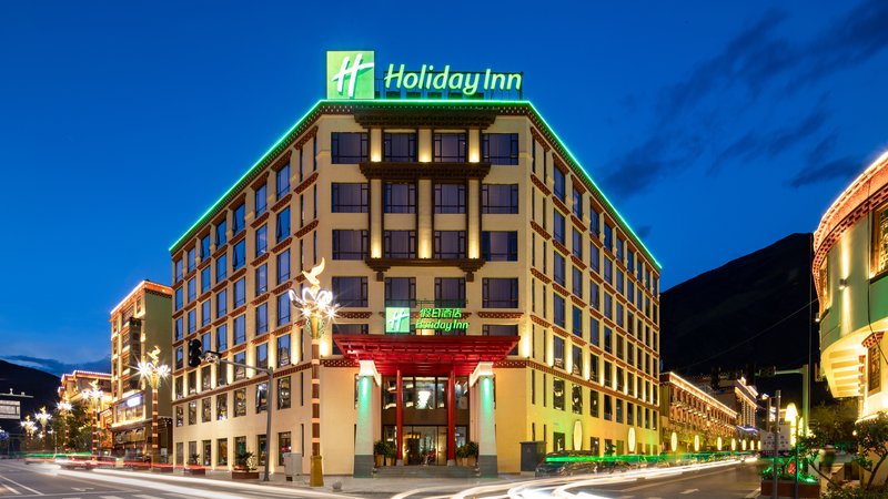 Holiday Inn Batang, An Ihg Hotel,Batang County>>Batang,3 star