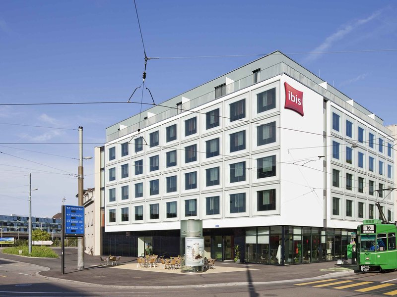 Ibis Basel Bahnhof,Munchenstein>>Basel,2 star