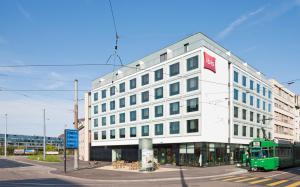 Ibis Basel Bahnhof,Munchenstein>>Basel,2 star