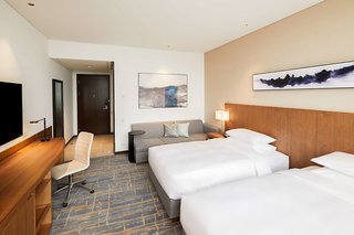 Hyatt Place Deqing,Huzhou>>Deqing,3.5 star