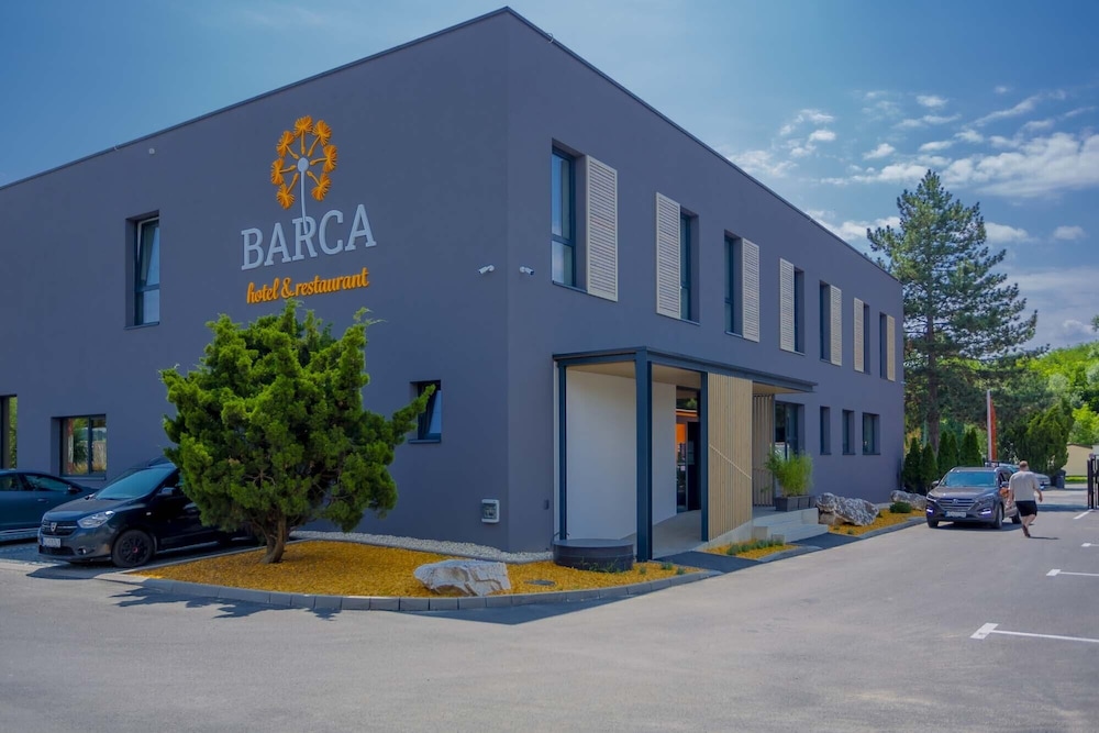 Hotel & Restaurant Resort Barca  - Campsite,Juh>>Haniska,2 star