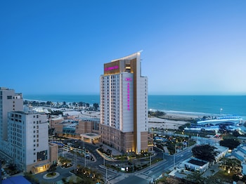 Crowne Plaza Beihai Silver Beach, An Ihg Hotel,Guangxi>>Beihai,3.5 star