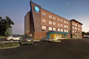 tru by hilton cincinnati airport south florence