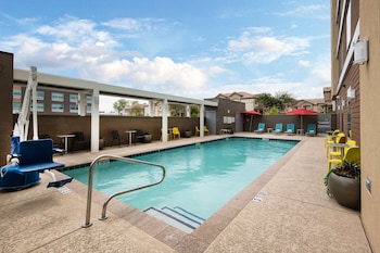 Home2 Suites By Hilton Phoenix Airport North, Az,Phoenix>>Camelback East,3 star