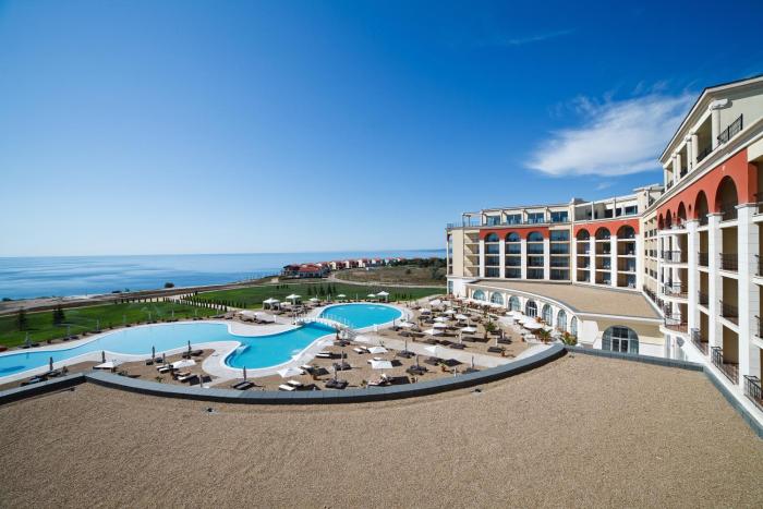 Lighthouse Golf And Spa Hotel,Near Ikantalaka Beach,5 star