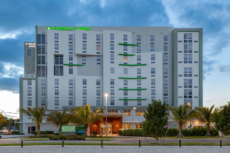 Wyndham Garden Miami International Airport