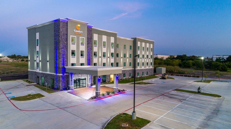 Comfort Suites Desoto Dallas South,Desoto>>Dallas,2.5 star