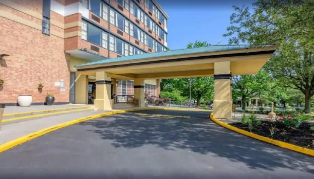 days inn and suites by wyndham lebanon pa
