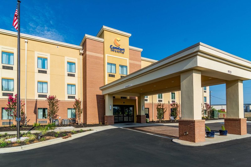 Comfort Inn And Suites,Rock Hill>>Red River,2.5 star
