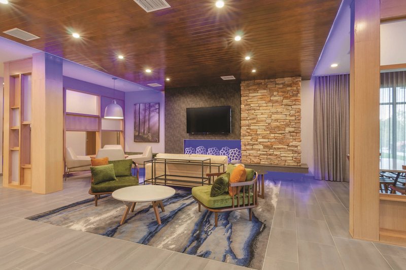 Fairfield Inn & Suites By Marriott Kansas City Shawnee,Lenexa>>Kansas City,2.5 star