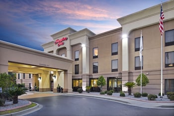 hampton inn hinesville