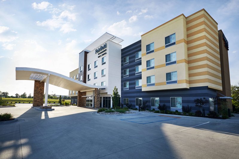 Fairfield Inn & Suites By Marriott Kansas City Belton,Kansas City>>Belton,2.5 star