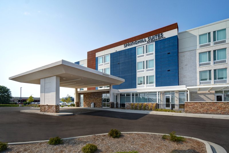 Springhill Suites By Marriott Holland,Holland>>Coopersville,2.5 star
