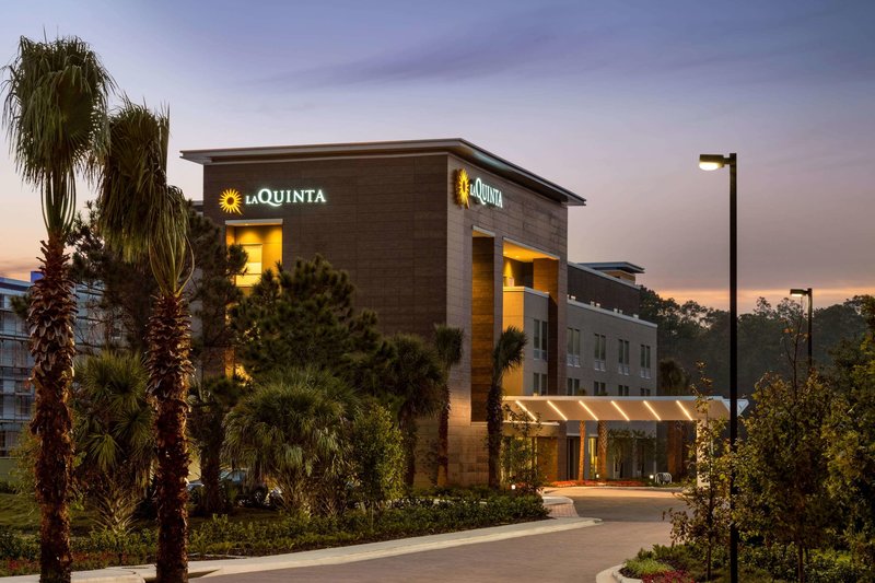 La Quinta Inn & Suites Orlando Idrive Theme Parks,Universal Orlando Resort>>Orlando,2.5 star