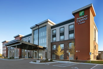 Hol. Inn Exp. And Suites Milwaukee - Brookfield,Waukesha>>Brookfield,2.5 star