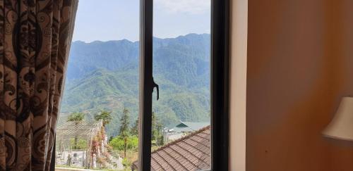 sapa symphony hotel