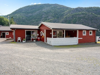 Grimen Camping,,1 star