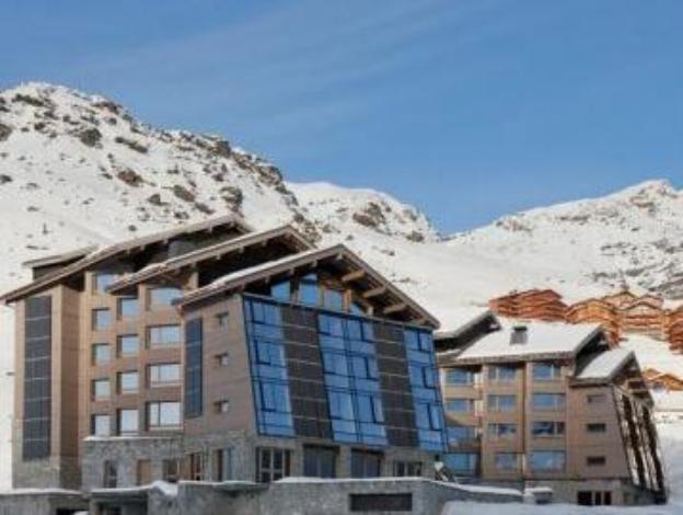 Altapura,Les Belleville>>French Alps,5 star