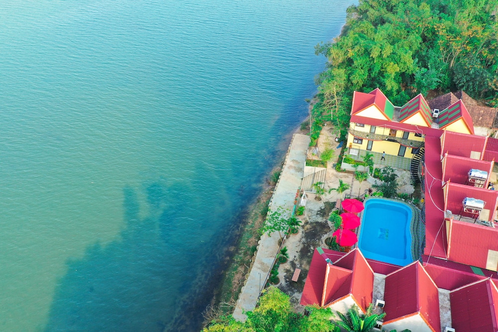 Phong Nha Escape Bungalow,B? Tr?Ch>>Bo Trach,2 star
