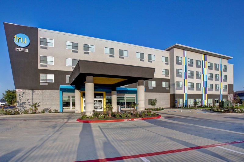 Tru By Hilton Grand Prairie,Dallas>>Arlington,2.5 star