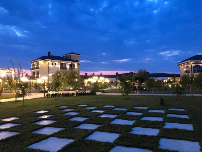 vinea resort and spa