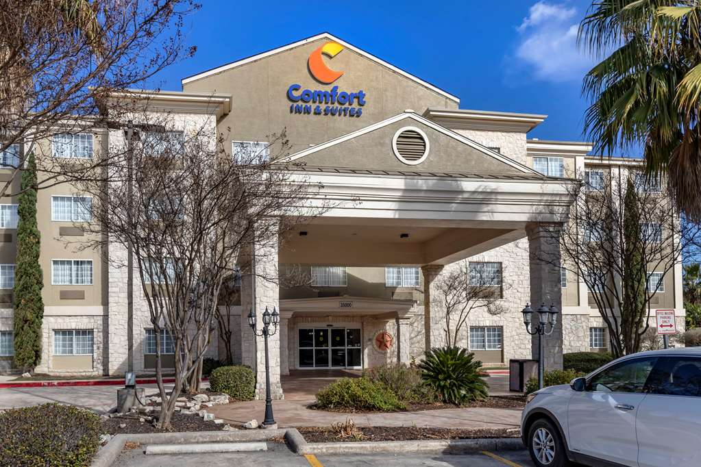 Comfort Inn & Suites Texas Hill Country,San Antonio>>Boerne,2.5 star