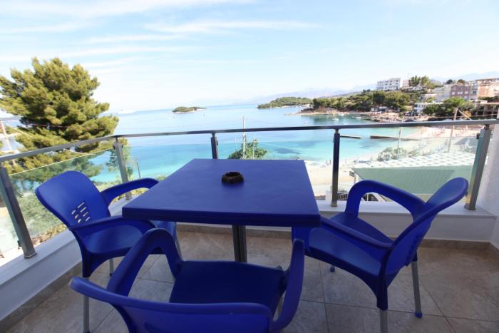 hotel esmerald ksamil
