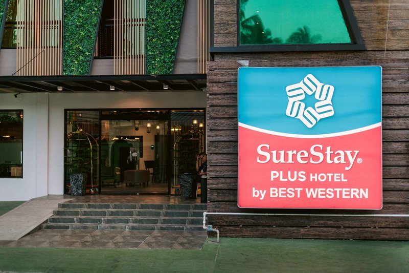 Surestay Plus Hotel By Best Western Ac Luxe Angeles City,Angeles City>>Angeles,3.5 star