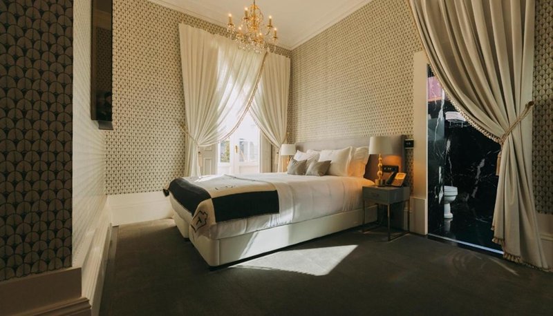 Torel Palace Porto,Santo Ildefonso>>Porto,5 star