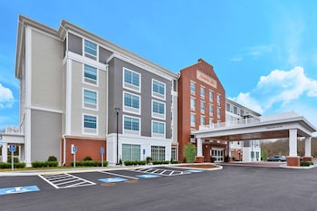 Hampton Inn Cape Cod Canal,Bourne>>Boston,3 star