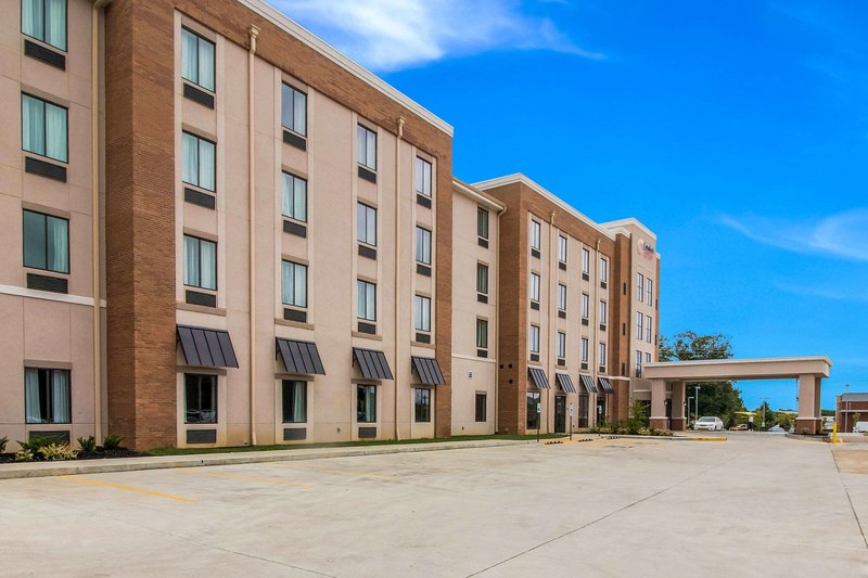 Comfort Suites,Columbia>>Chapel Hill,2.5 star