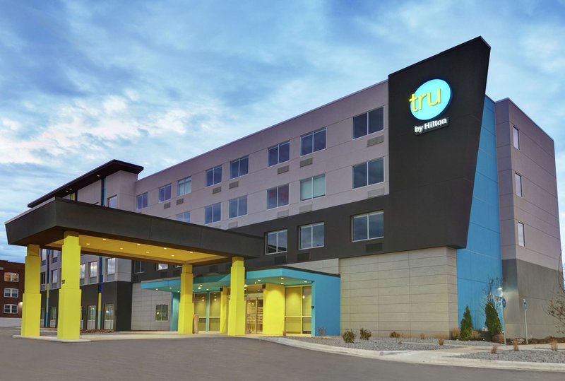 tru by hilton springfield downtown