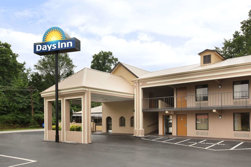 Days Inn By Wyndham Harriman,Knoxville>>Crossville - Harriman,2 star