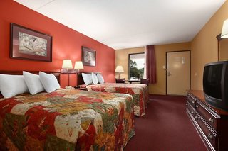 Days Inn By Wyndham Harriman,Knoxville>>Crossville - Harriman,2 star