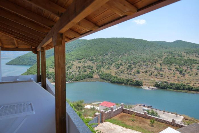 Pellumb Apartments,Road Ali Pasha,0 star