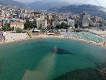 Svizzera,Castellaro>>Arma Di Taggia,3 star