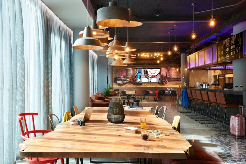 moxy dublin city