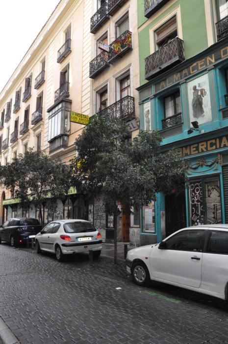 hostal los arcos