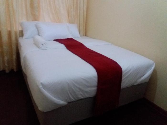 Royal Guest House,Harare>>Greendale,2.5 star