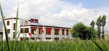Tih Hotel Leh Residency,Skara 194101 Leh,3 star