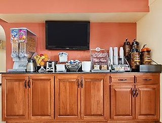 Super 8 By Wyndham Waycross Ga,Georgia>>Waycross,2 star