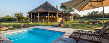 Lookout Safari Lodge,101 Klipdrift Dinokeng Game Reserve Tshwane Metro Gauteng Hammanskraal 0407,0 star