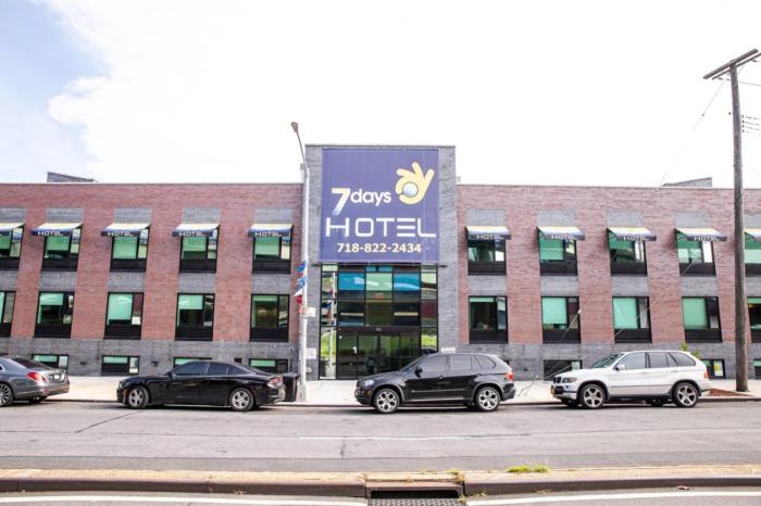 7 Days Hotel Bronx,Bronxville>>Bronx,2.5 star