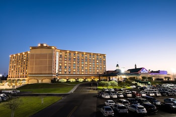 Delta Downs Racetrack Casino Hotel