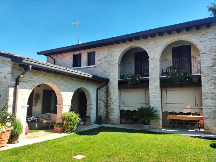 Damabianca,Castelfranco Veneto>>Caorle,3 star