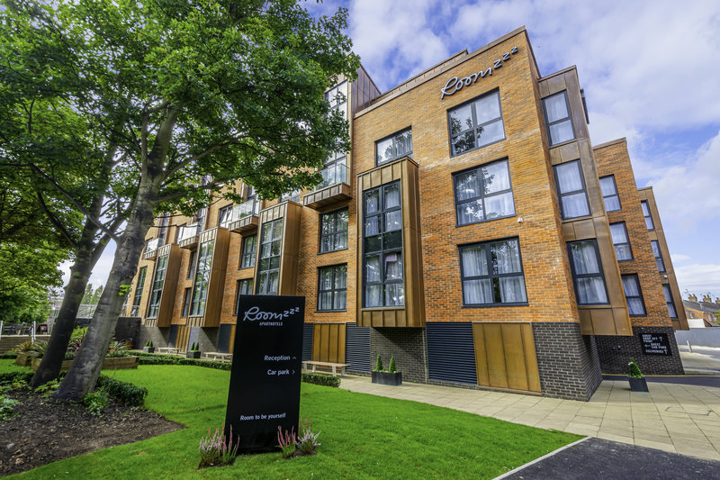 Roomzzz York City,England>>York,4 star