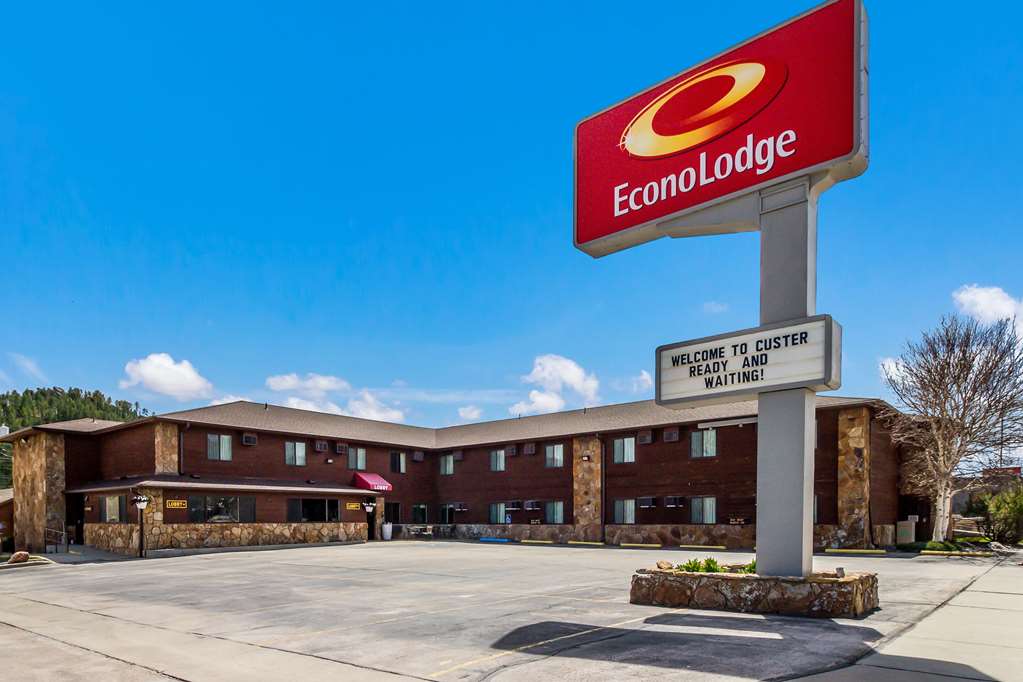 Econo Lodge Custer,Rapid City>>Custer,2 star