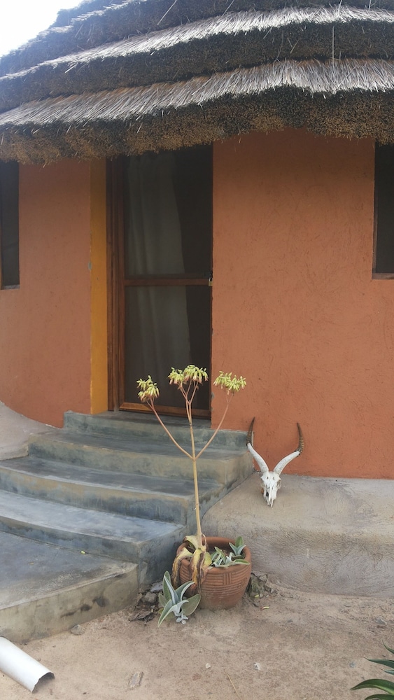 Heritage Safari Lodge,Murchison Falls National Park Tangi Gate Pakwach P.O Box 21387 Kampala,3.5 star