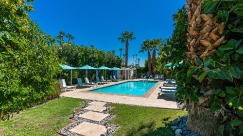 Bellevue Oasis-Palm Springs - Adults Only,Riverside>>Palm Springs,2.5 star