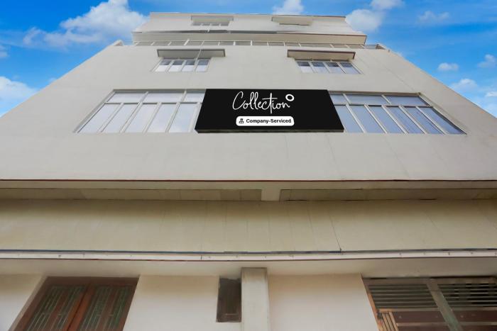 Super Collection O Chhapra Railway Junction Formerly Hotel City Palace,Ghazipur - Hajipur Road Railway Colony Chapra 841301,3 star